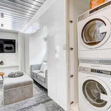 Kcm Mikros Smart Apartments 7 Кливланд Екстериор снимка